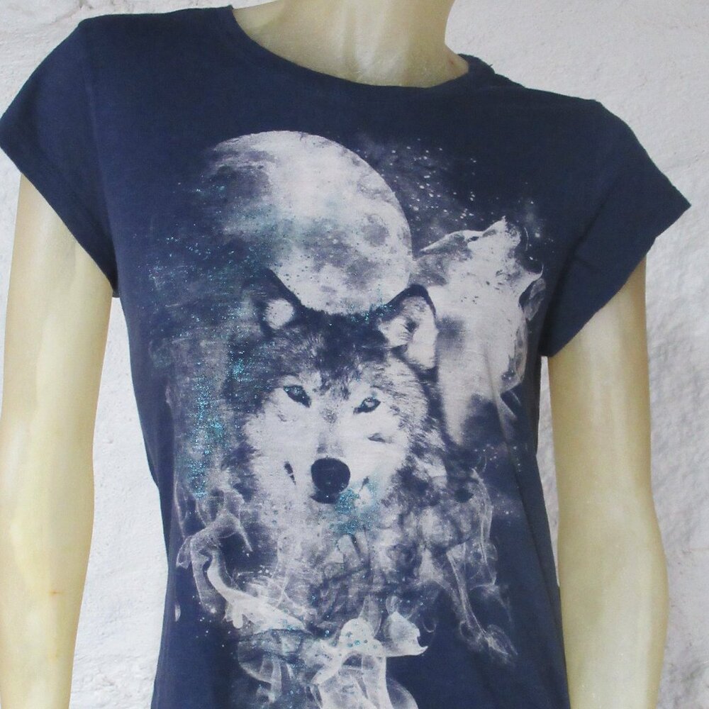 Blue Wolf Moon Tee Size XL